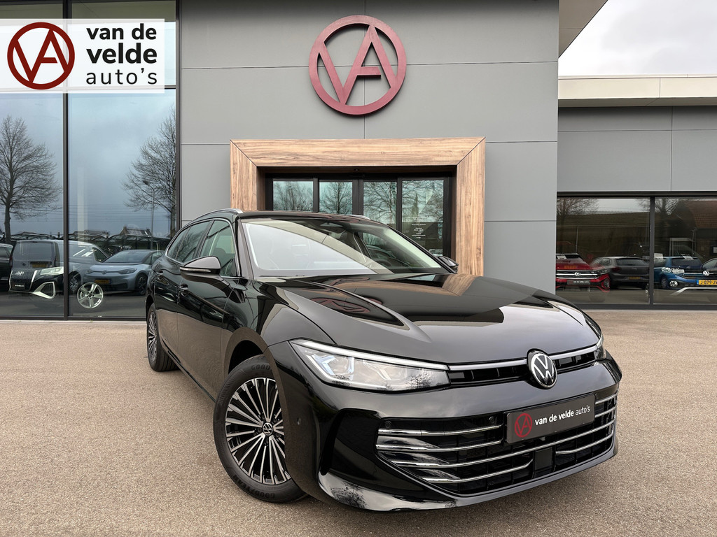 tweedehands Volkswagen Passat Variant 1.5 eTSI 150pk Elegance | Alcantara | Head up | Camera | Dode hoek | Rijklaar   – beschikbaar bij Van de Velde Auto’s