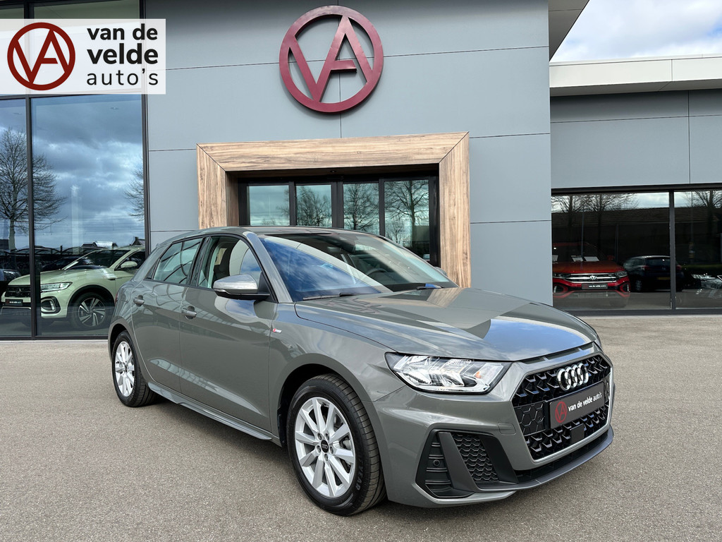 tweedehands Audi A1 Sportback 30 TFSI 116pk S-tronic S-line | Navi | Virtual cockpit | Carplay | Rijklaar   – beschikbaar bij Van de Velde Auto’s