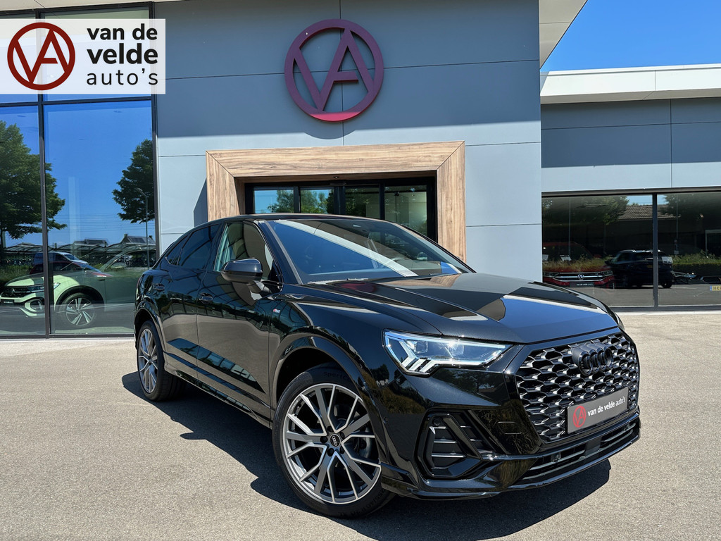 tweedehands Audi Q3 Sportback 35 TFSI 150pk S-tronic 2x S-line | Zwart optiek | Camera | Keyless | Adapt. Cruise | Rijklaar incl. 1 jaar Bovag garan   – beschikbaar bij Van de Velde Auto’s