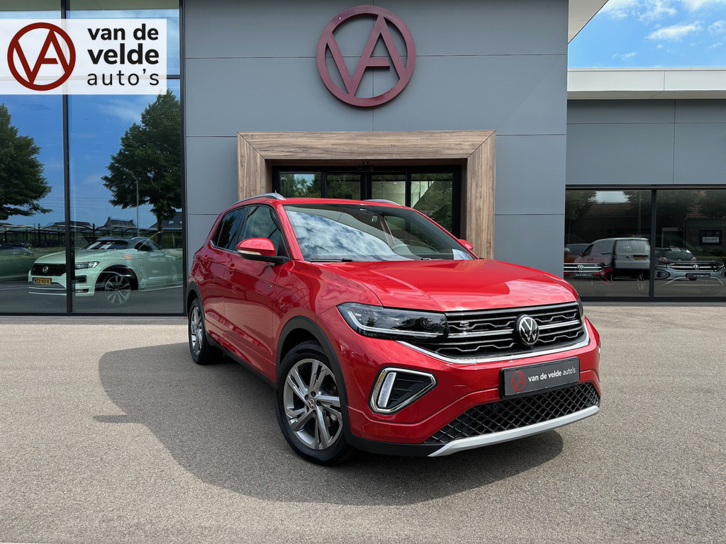 tweedehands Volkswagen T-Cross 1.0 TSI DSG R-Line | IQ light | Dode hoek | Keyless | Virtual cockpit | Led gril | Adapt. Cruise | Rijklaar incl. verlengde gara   – beschikbaar bij Van de Velde Auto’s