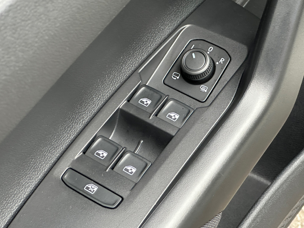 tweedehands Volkswagen Polo 1.0 TSI Life 95pk DSG | Dode hoek | Adapt. Cruise | Led | Rijklaar incl. 1 jaar Bovag garantie   – beschikbaar bij Van de Velde Auto’s