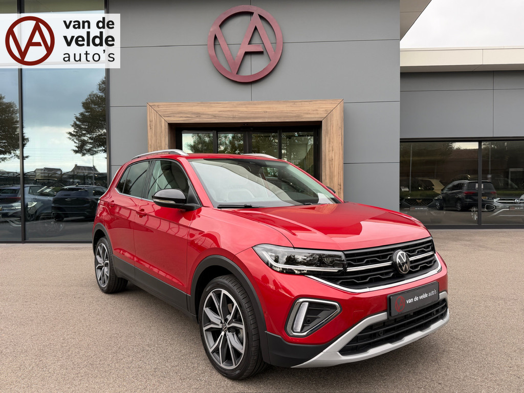 tweedehands Volkswagen T-Cross 1.0 TSI 116pk Style | Trekhaak | Camera | Navi | Led gril | Rijklaar incl. verlengde garantie   – beschikbaar bij Van de Velde Auto’s
