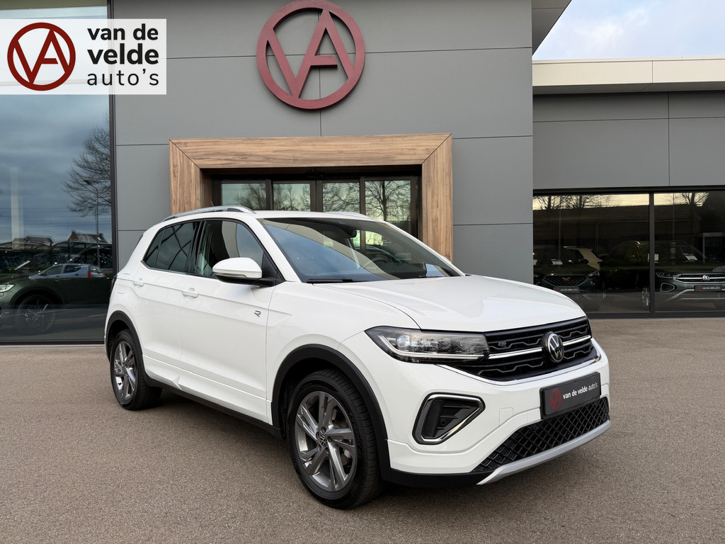tweedehands Volkswagen T-Cross 1.0 TSI DSG R-Line | Camera | Trekhaak | Led gril | 4-season | Carplay | Rijklaar incl. garantie   – beschikbaar bij Van de Velde Auto’s