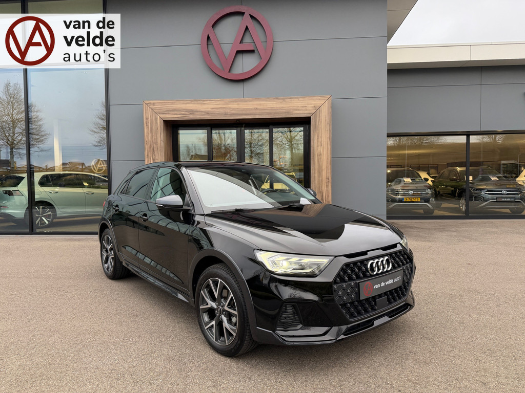 tweedehands Audi A1 allstreet 30 TFSI 116pk S-tronic Advanced edition | Led | Camera | Adapt. Cruise | Stoelverwarming | Rijklaar incl. garantie   – beschikbaar bij Van de Velde Auto’s