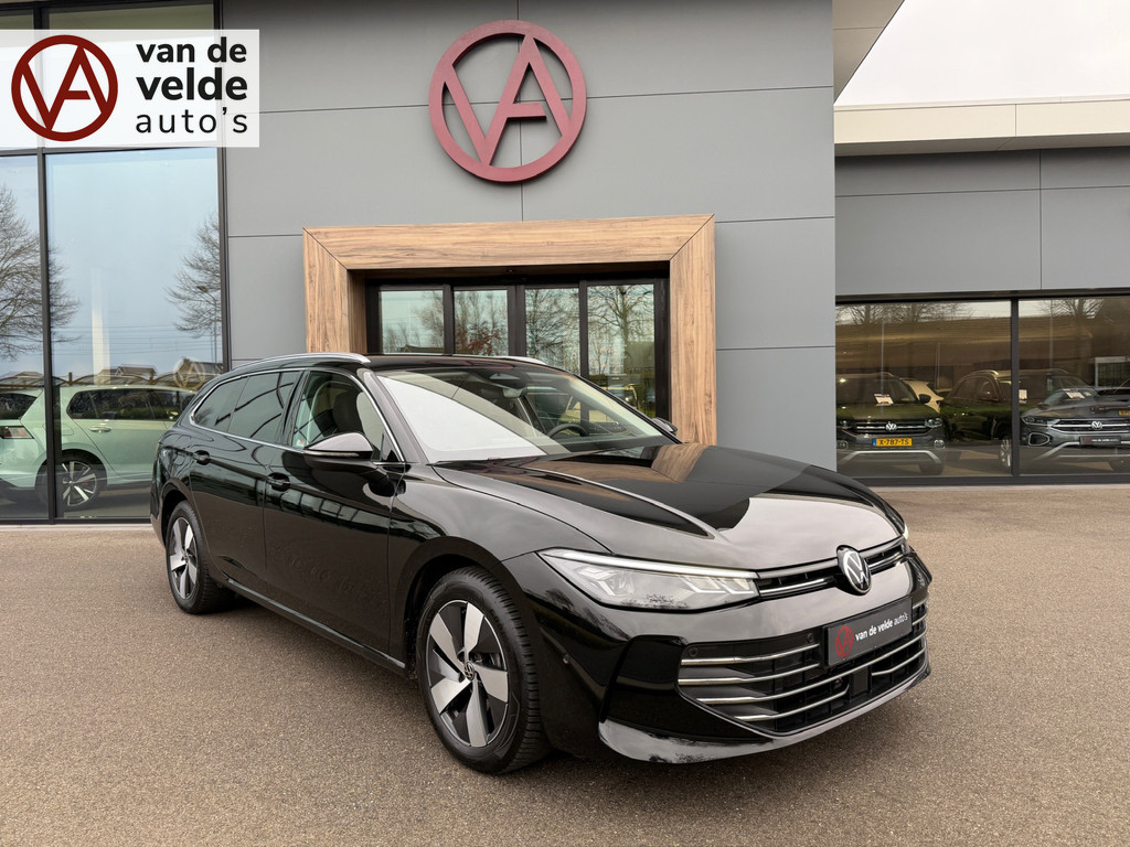 tweedehands Volkswagen Passat Variant 1.5 eHybrid Business | Trekhaak | Alcantara | Head-up | Camera | Rijklaar incl. garantie   – beschikbaar bij Van de Velde Auto’s