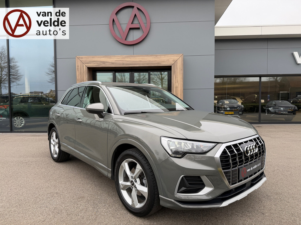 tweedehands Audi Q3 35 TFSI 150pk S-tronic Advanced | Trekhaak | Dode hoek | Keyless | Elek. Achterklep | Adapt. Cruise | Sportstoelen | Rijklaar in   – beschikbaar bij Van de Velde Auto’s