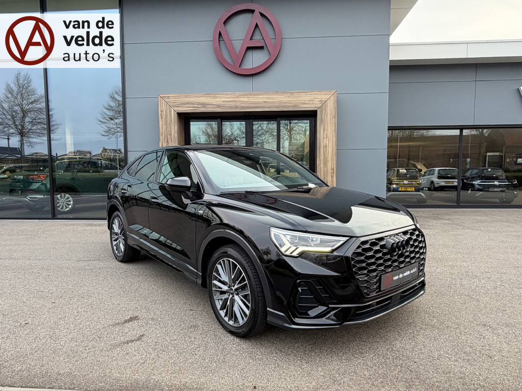 tweedehands Audi Q3 Sportback 35 TFSI 150pk S-tronic S-line | Standkachel | Black Style | Alcantara | Sonos | Dode hoek | Rijklaar incl. garantie   – beschikbaar bij Van de Velde Auto’s
