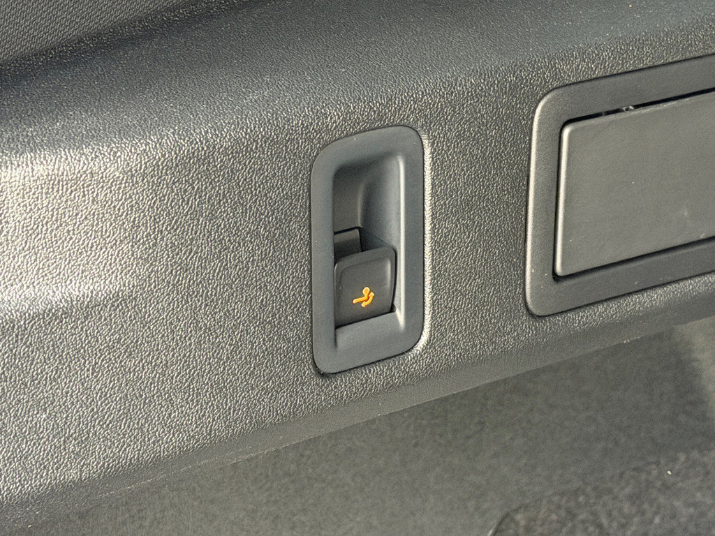 tweedehands Volkswagen Tiguan 1.5 eTSI 150pk DSG GOAL | Trekhaak | 360 Camera | IQ light | Dode hoek | Elek. Achterklep | Rijklaar incl. garantie   – beschikbaar bij Van de Velde Auto’s