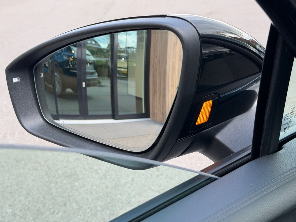 tweedehands Volkswagen Tiguan 1.5 eTSI 150pk DSG GOAL | Trekhaak | 360 Camera | IQ light | Dode hoek | Elek. Achterklep | Rijklaar incl. garantie   – beschikbaar bij Van de Velde Auto’s