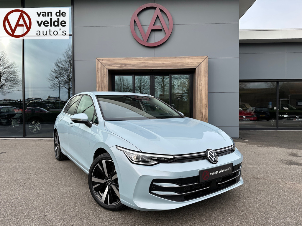tweedehands Volkswagen Golf 1.5 eTSI 150pk DSG Style | Head Up | Harman/Kardon | 360 Camera | Led IQ light | Dode hoek | 18 inch | Rijklaar incl. garantie   – beschikbaar bij Van de Velde Auto’s