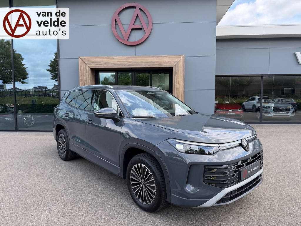 tweedehands Volkswagen Tayron 1.5 eHybrid Elegance | 360 Camera | Elek. Achterklep | IQ light | Dode hoek | Rijklaar incl. garantie   – beschikbaar bij Van de Velde Auto’s