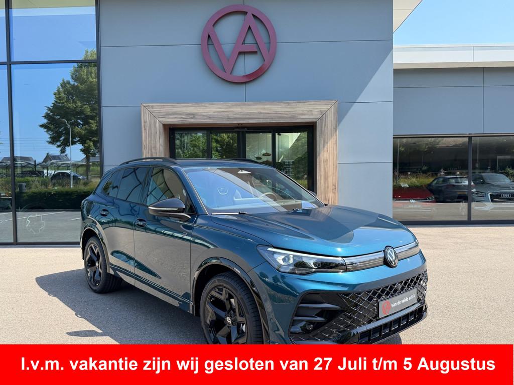 tweedehands Volkswagen Tiguan 1.5 eTSI 150pk DSG R-Line | Black line | 360 Camera | Standkachel | Head up | Dode hoek | IQ light | Rijklaar incl. garantie   – beschikbaar bij Van de Velde Auto’s