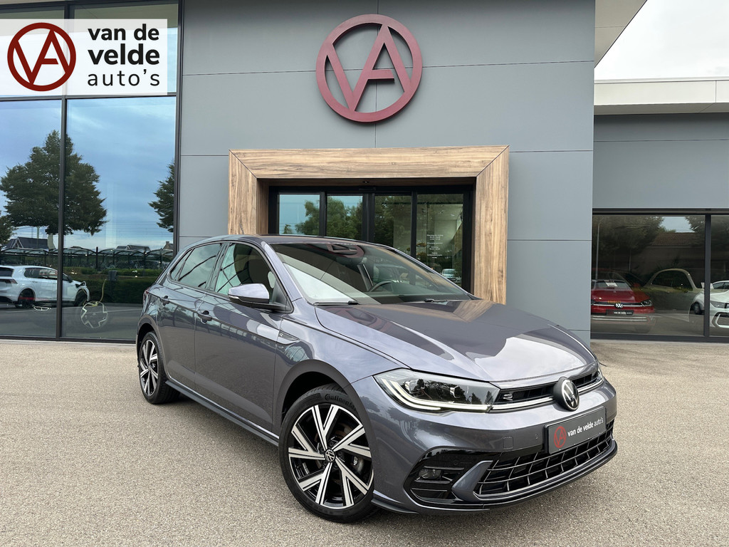 tweedehands Volkswagen Polo 1.0 TSI DSG R-Line 110pk | Adapt. Cruise | IQ light | 17 inch | Camera | Virtual | Carplay | Rijklaar incl. garantie   – beschikbaar bij Van de Velde Auto’s